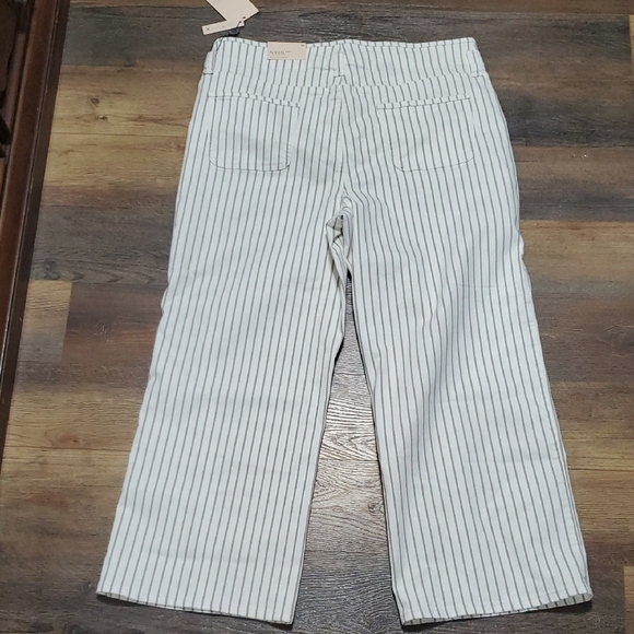 NYDJ Teresa White Striped Tan Ankle Cropped Wide leg Jeans Design - Picture 10 of 12